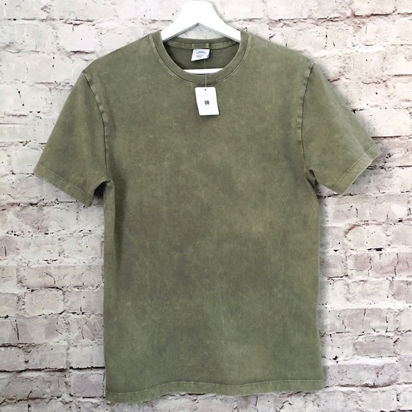 Urban Outfitters Other - NWT men's urban outfitters green stonewash tshirt
